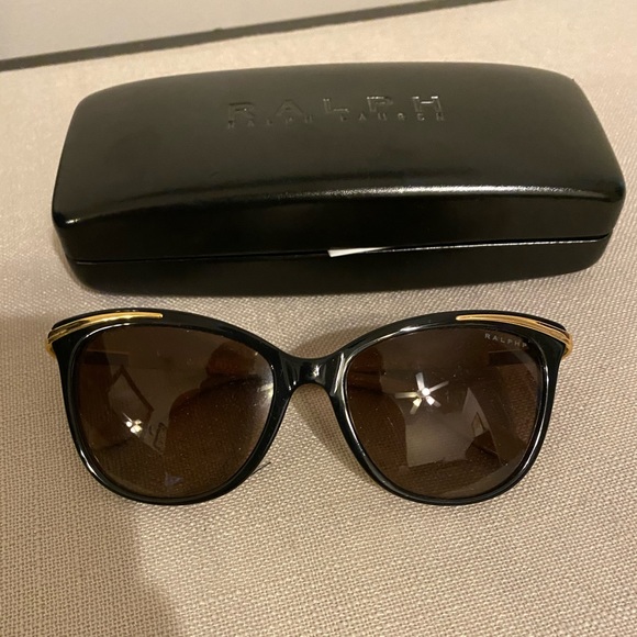 Ralph Lauren sunglasses - Picture 1 of 2